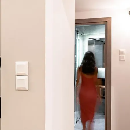 Stylish Urban Hideaway Near Center & Metro * Athens